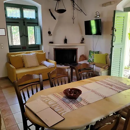 Matakia Βίλα Ano Potamia