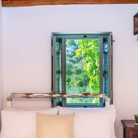 Willa Matakia Ano Potamia